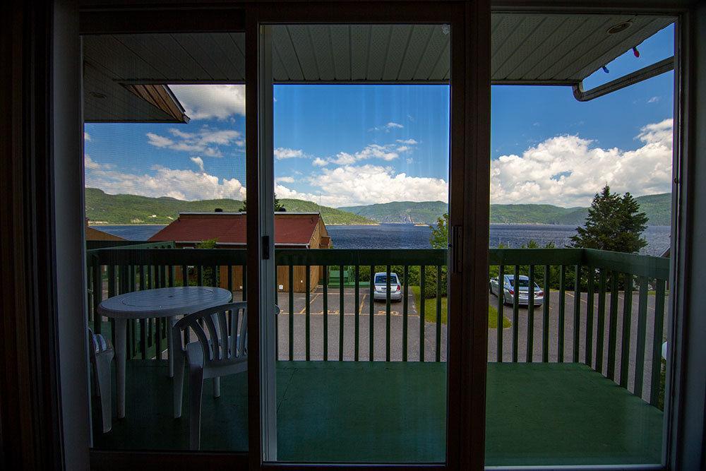 Chalets Condos Sur Le Fjord LʼAnse-Saint-Jean Zewnętrze zdjęcie