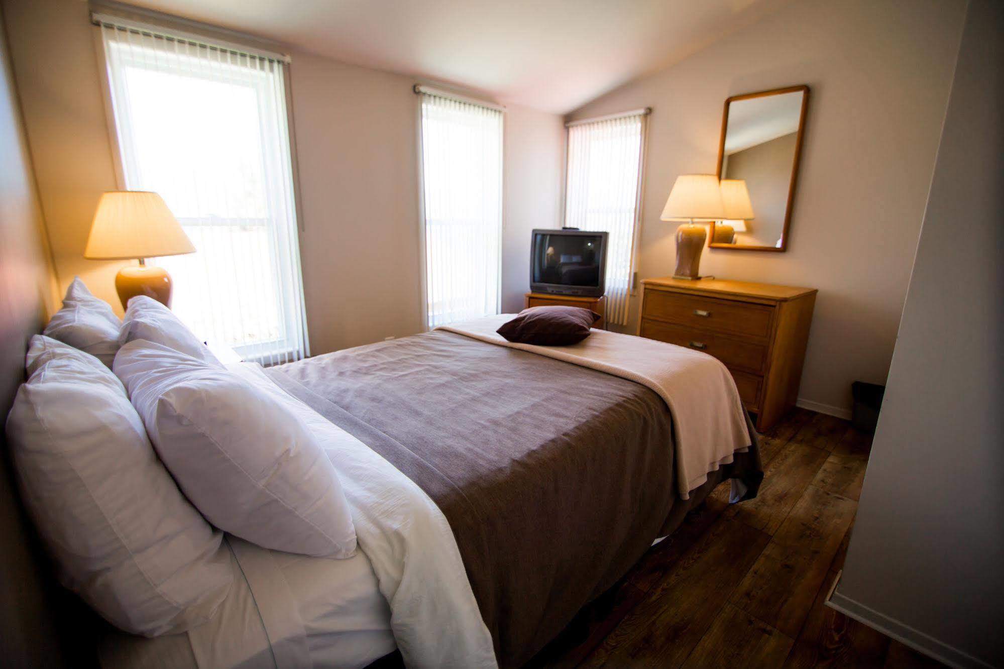 Chalets Condos Sur Le Fjord LʼAnse-Saint-Jean Zewnętrze zdjęcie